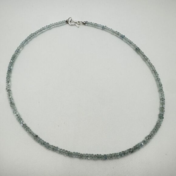 17" of 4mm rondelle, faceted Aquamarine beaded necklace with s925 hardware! - Picture 4 of 11